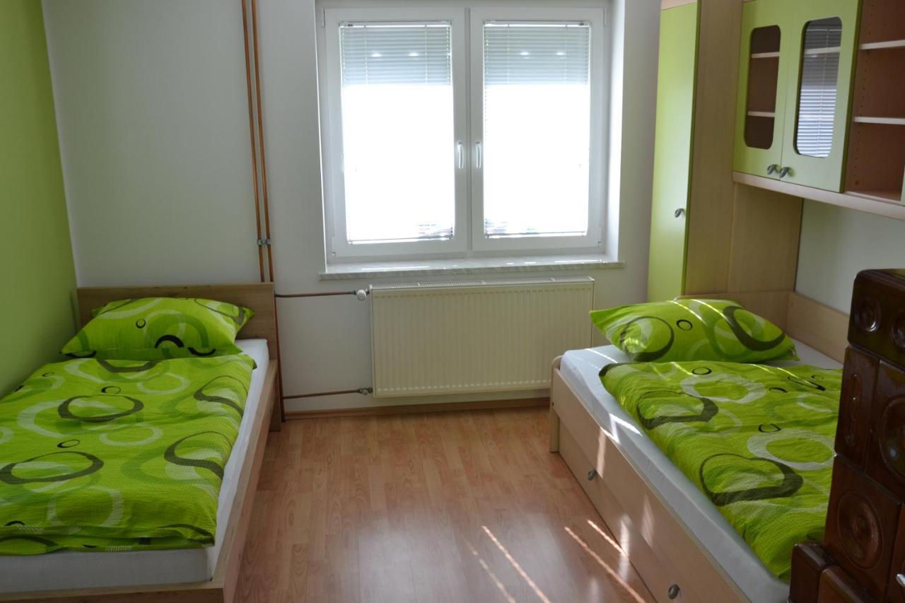 Apartma Ob Potoku Luce Luaran gambar